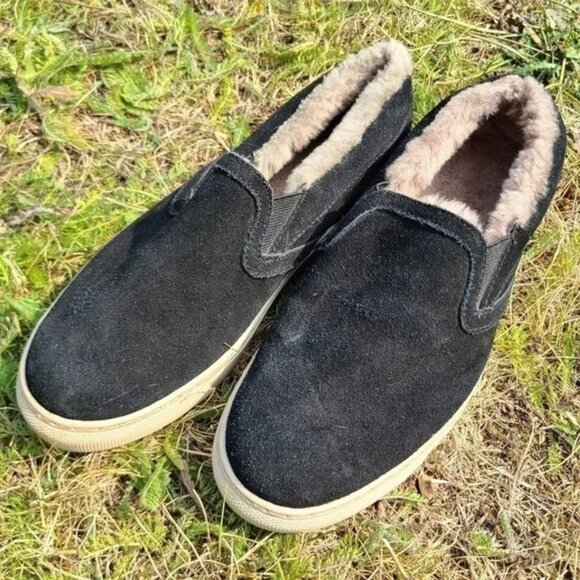 Cougar Leather Slip  on Shoe - Picture 2 of 5